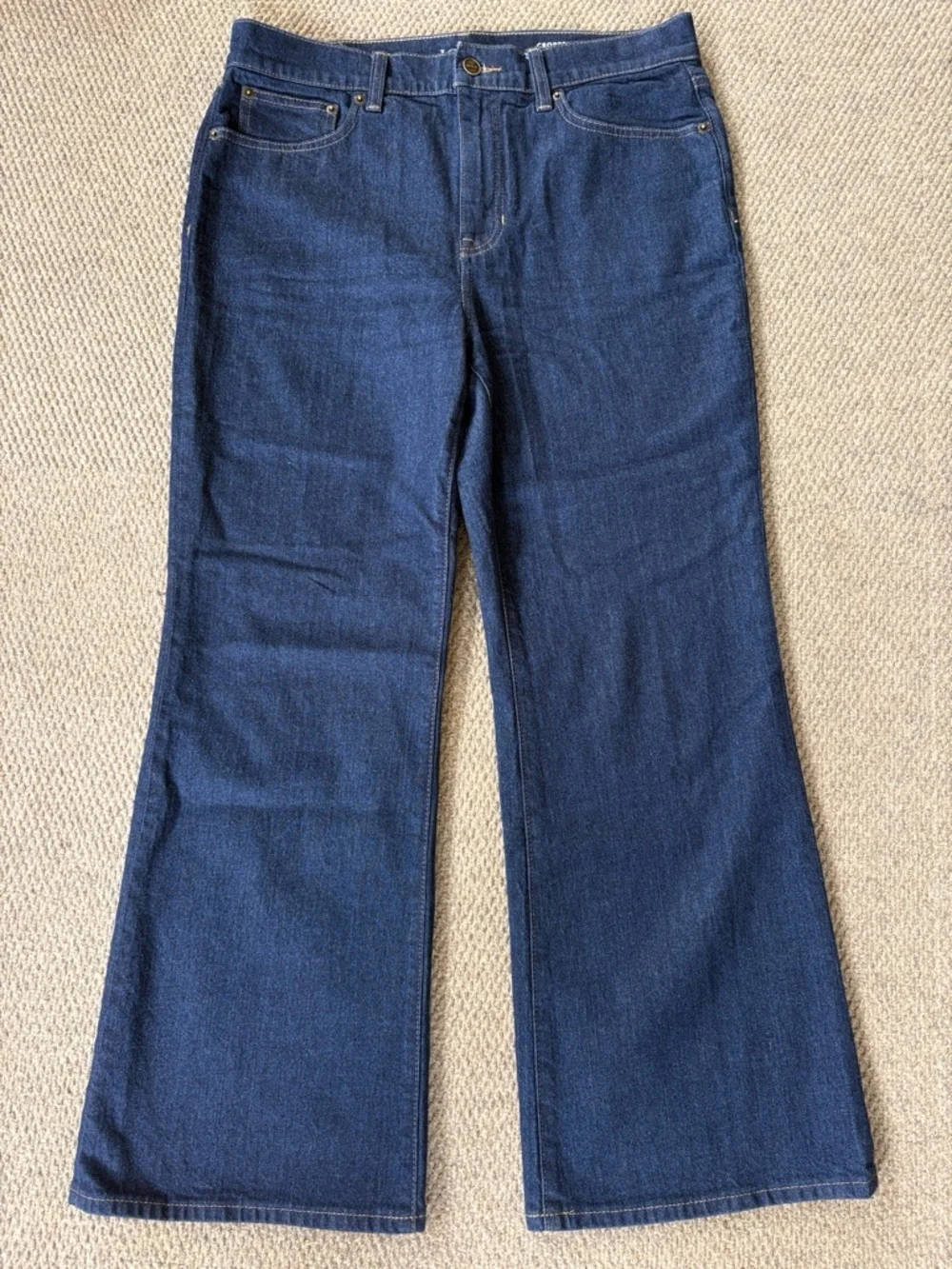 Like New J. Crew Cropped Kick Out High Rise Jeans Size 29